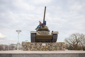 transnistria unrecognized country tiraspol moldova stefano majno tank boys.jpg